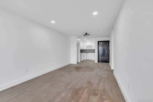 Photo - 74 Broadway Unit 2A