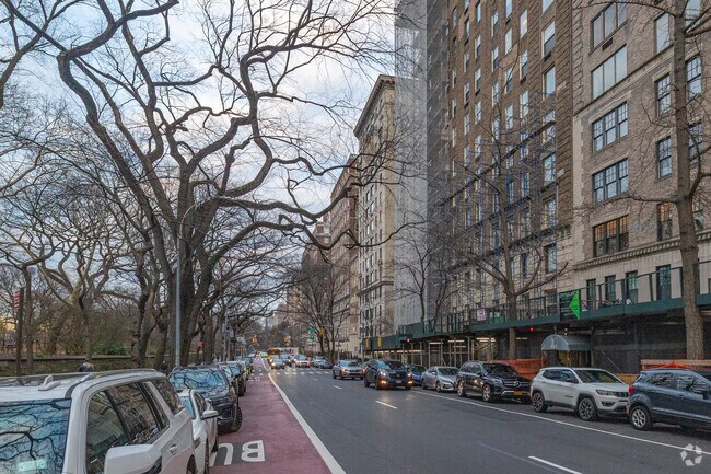 Photo - 1136 5th Ave