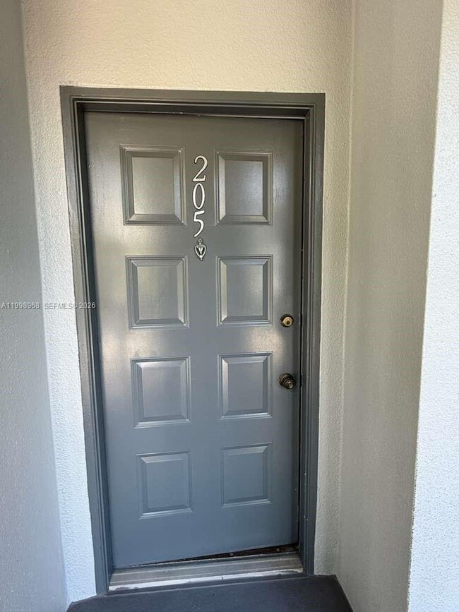 Photo - 1401 SW 128th Terrace Unidad 205H