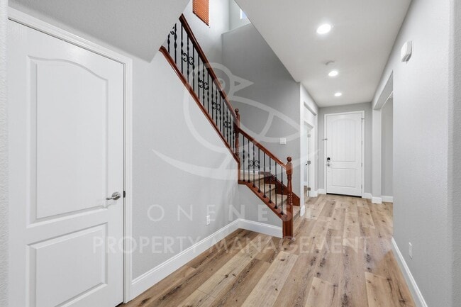 Photo - 2127 Ranch View Dr