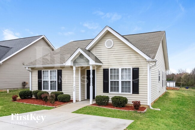 Photo - 329 Wright St