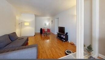Photo - 18 Juniper St