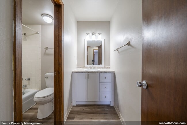 Photo - Doctors Drive