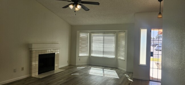 Photo - 9328 Carvalho Ct