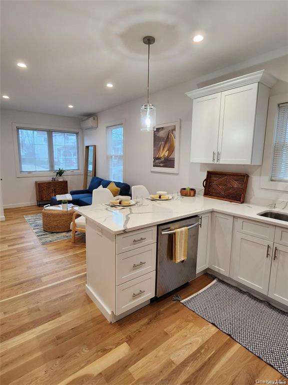 Photo - 156 Jefferson Ave Unit 3