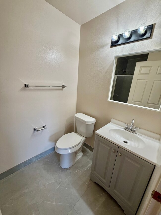 Photo - 1134 Campbell St Unidad 305