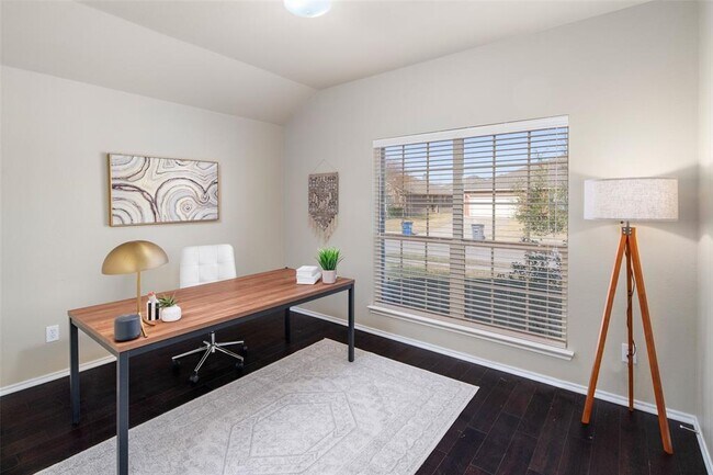 Photo - 508 Fisherman Trail