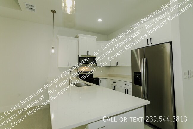 Photo - 143 Harold Ave S