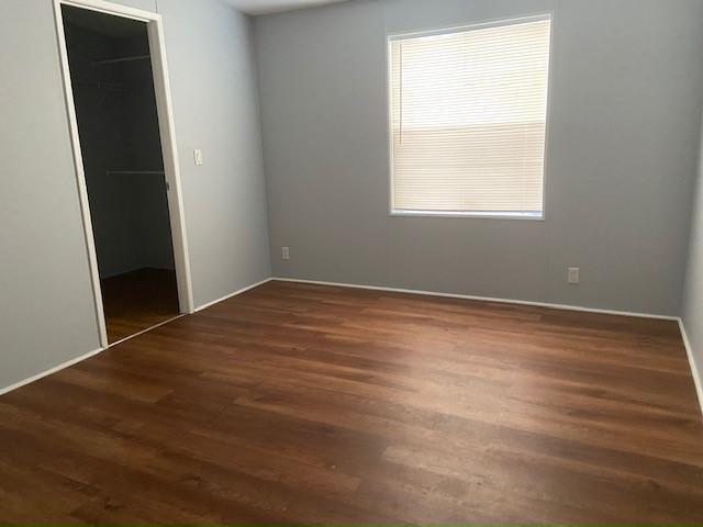 Photo - Great $299 move in Special!!