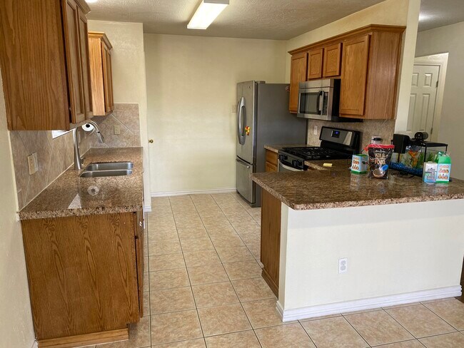 Photo - 2818 Orchid Tree Ln