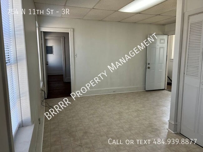 Photo - 754 N 11th St Unit 3R
