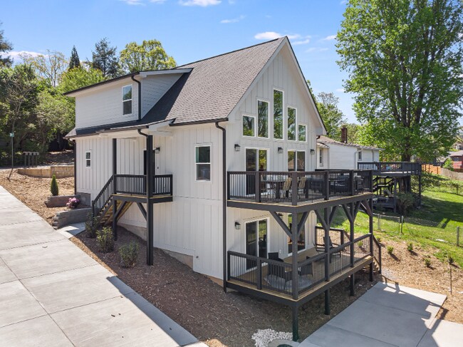 104 Remi Ln