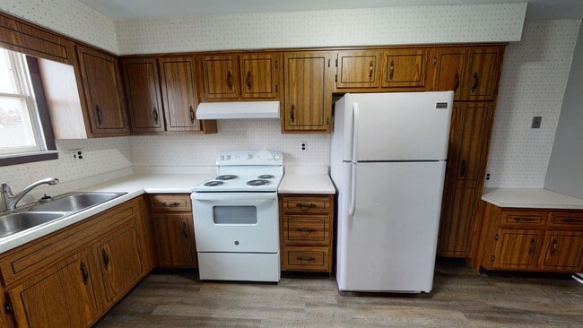 Photo - 2602 Brown Ave Unit 2