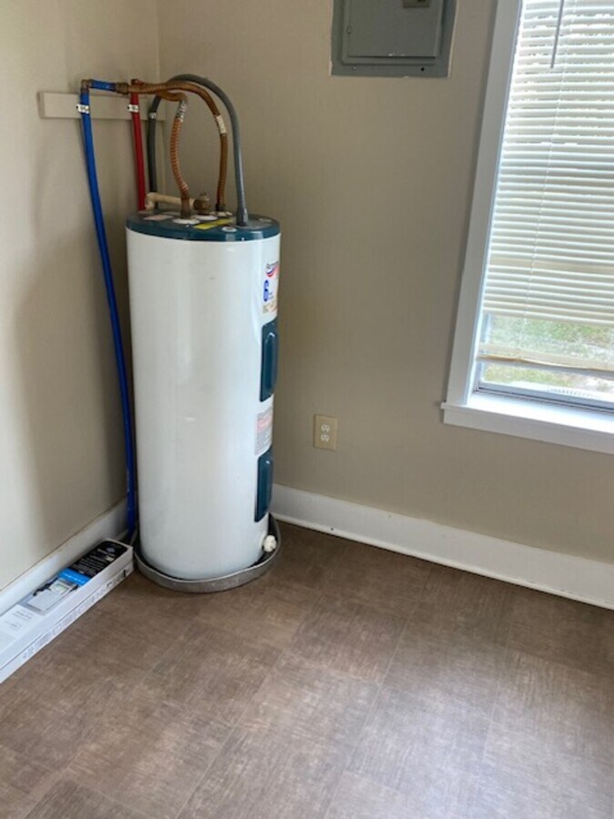 Humphrey 617 Condo Unit 1 Condo for Rent in Magee, MS