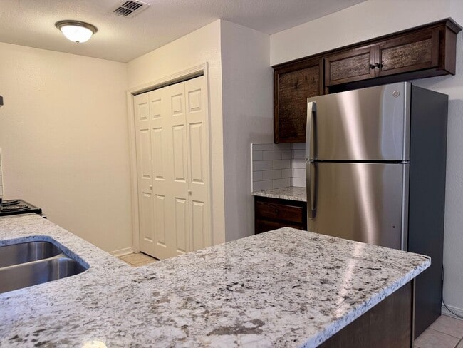 Photo - 402 Fawn Trail Unit B
