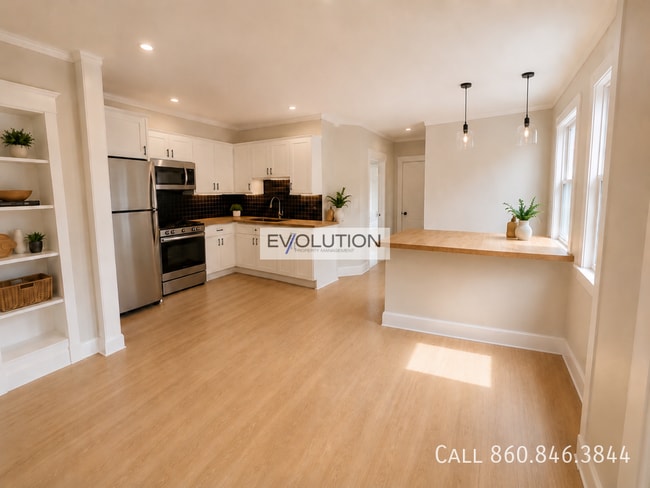 Building Photo - 906-908 Park St-3E Unit 3E
