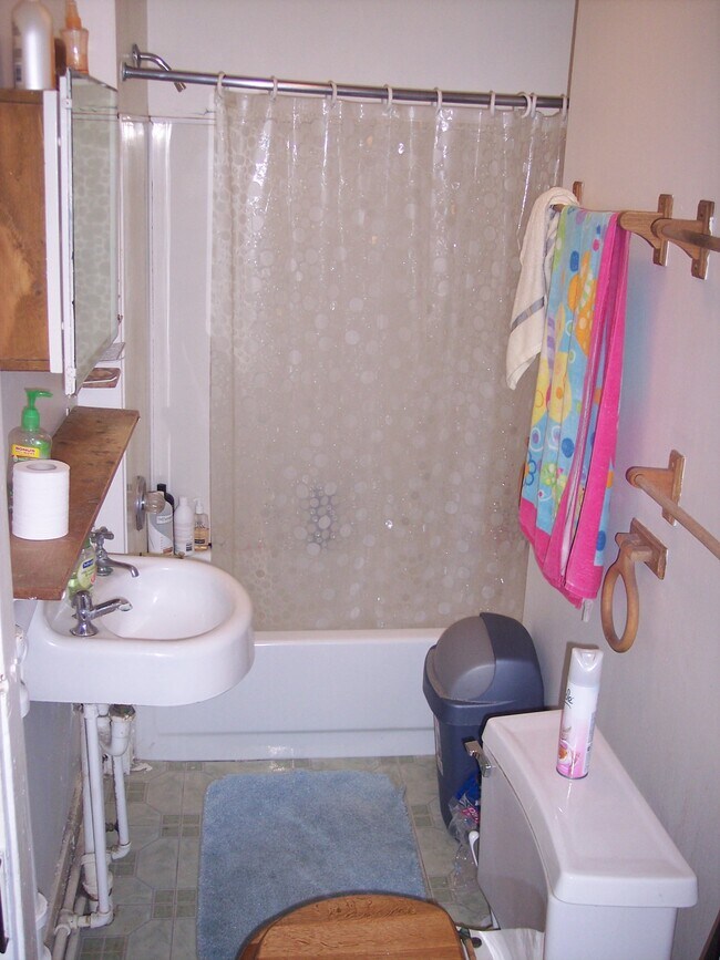 Photo - 309 W Oregon St Unidad 4