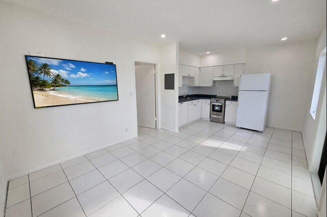 Photo - 3720 Morton Ave