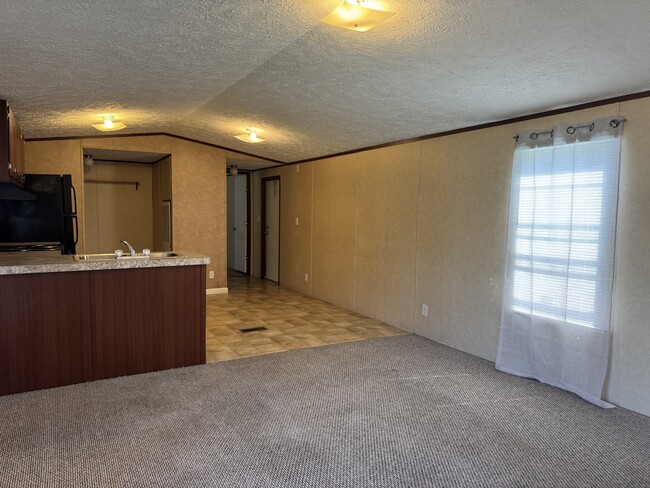 Photo - 330 Gaither Rd