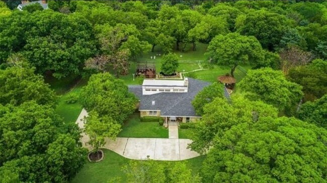 Photo - 6049 W Red Bird Ln