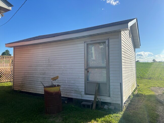 Photo - 4103 Happy Valley Rd