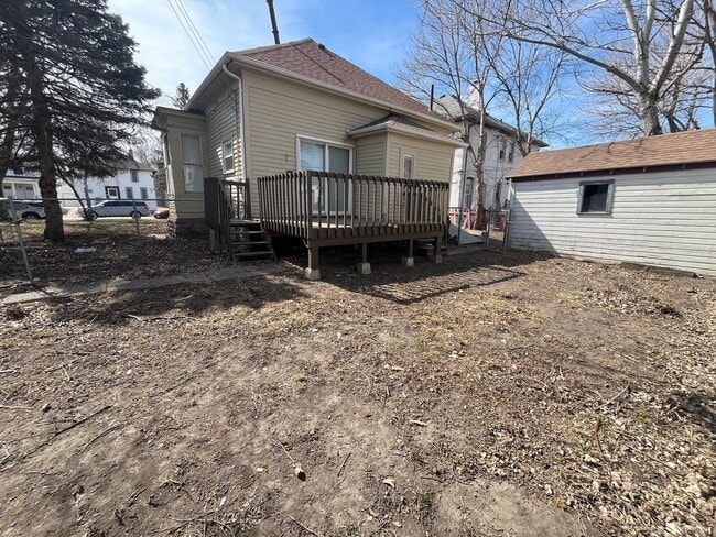 Photo - Ranch Style 2 Bed/1 Bath with Fenced in Yard!