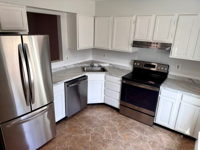 Photo - 2916 Carlyle Ct