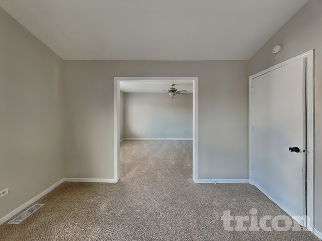 Photo - 2005 Alpine Way