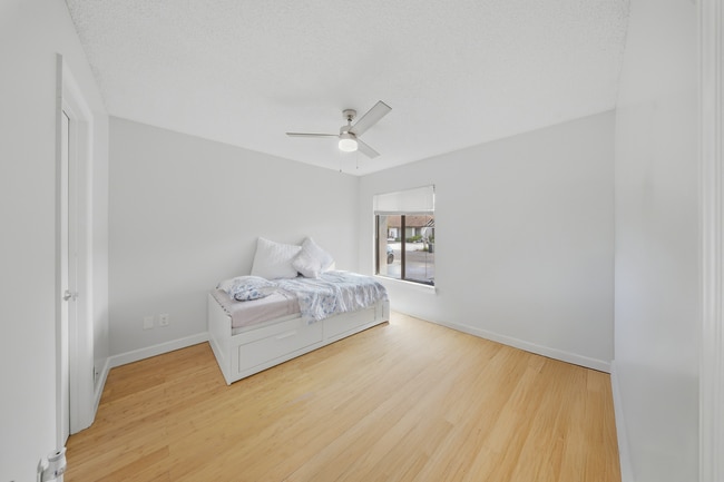 Photo - 2474 Tahoe Cir