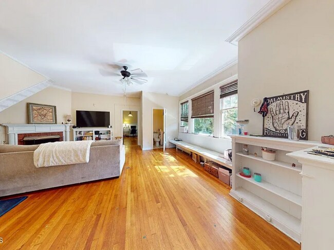 Photo - 283 State St Unit 1