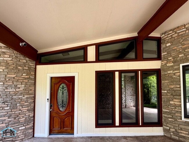 Photo - Architectural Beauty with Exceptional Character and Space Near West Ave., Vance Jackson & Loop 410!