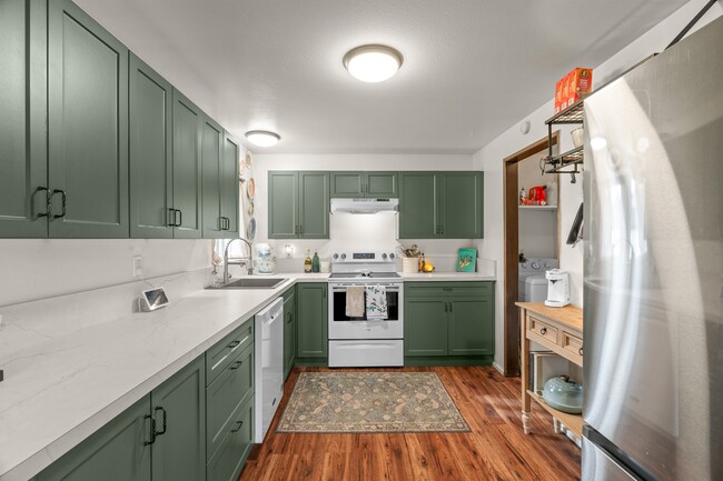 Photo - 1016 Arnold Ave