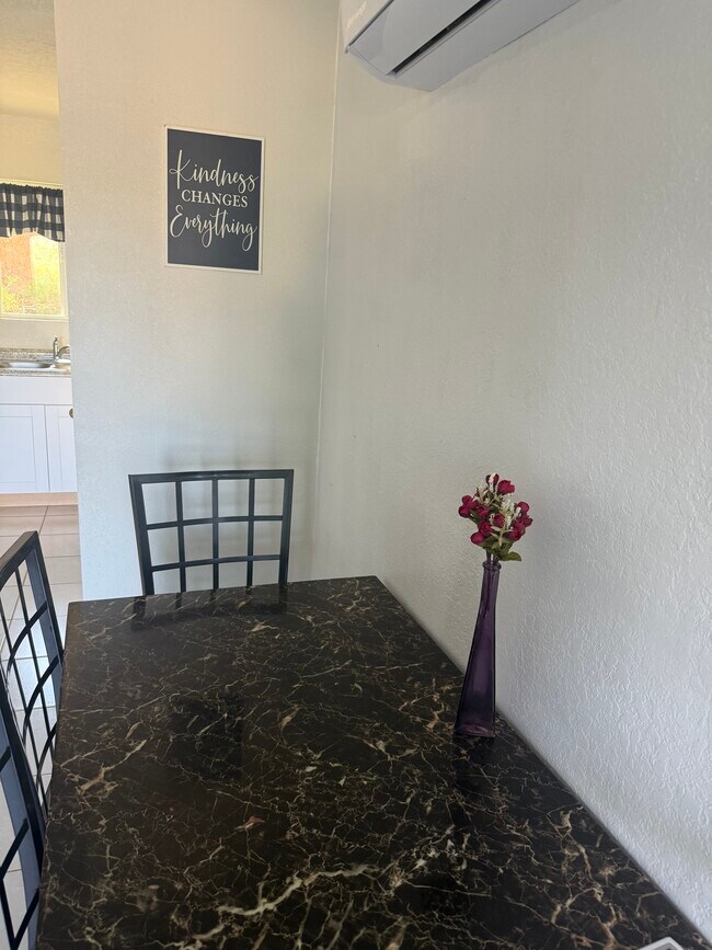 Photo - 797 W Mesa Verde Dr