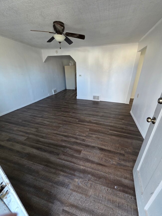 Photo - 711 Santa Clara Ave Unit B