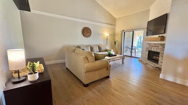 Photo - 9550 N 94th Pl Unit 215