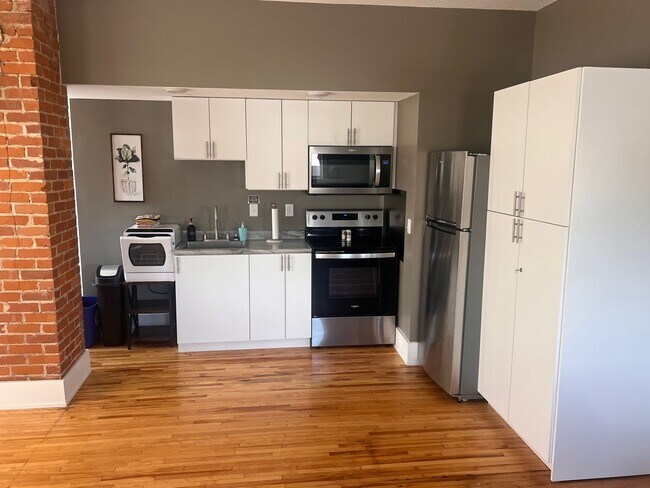 Photo - SGRE 133 Unit 133 - Apt 2