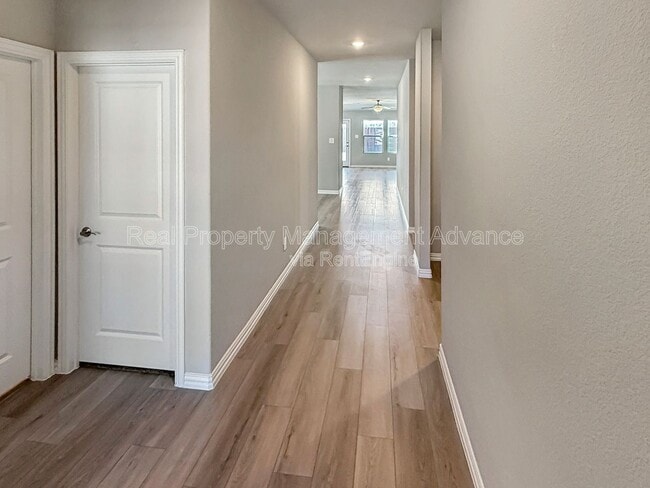 Photo - 615 Tribble Dr