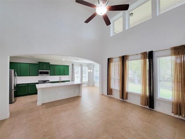 Photo - 4607 Wickby St