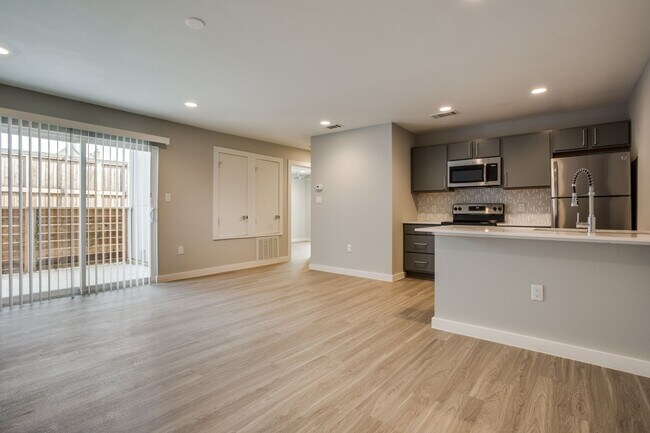 Photo - 1599 Washer and Dryer Included Unit 113