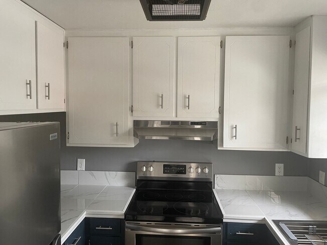 Photo - BEAUTIFUL 2/2 CONDO FOR RENT NEAR FSU AND CAPITOL