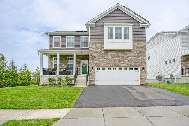 Building Photo - 32 Westmont Dr Unit RM 4