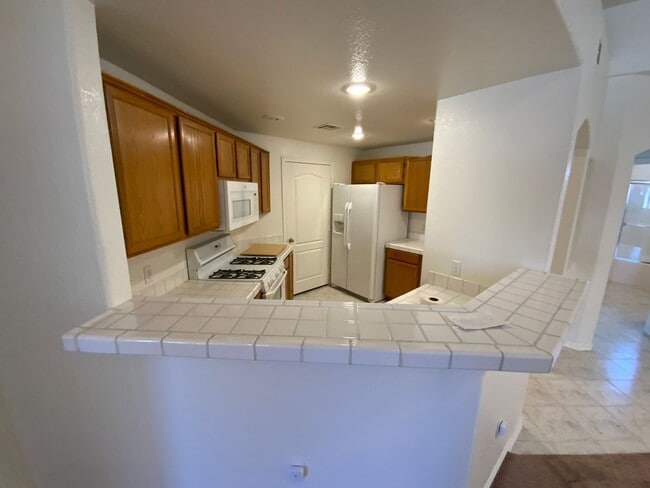 Photo - GREAT 1 STORY CONDO MINUTES FROM THE STRIP