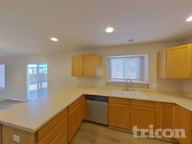 Photo - 6855 Fountain Vista Cir