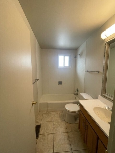 Photo - 542 E 200 N Unit 1