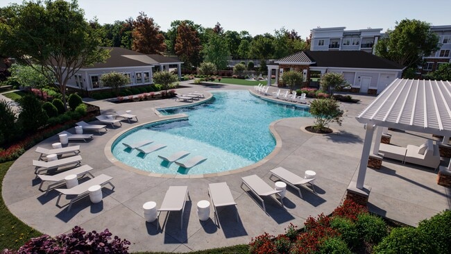 Building Photo - Overlook at Morganton Park