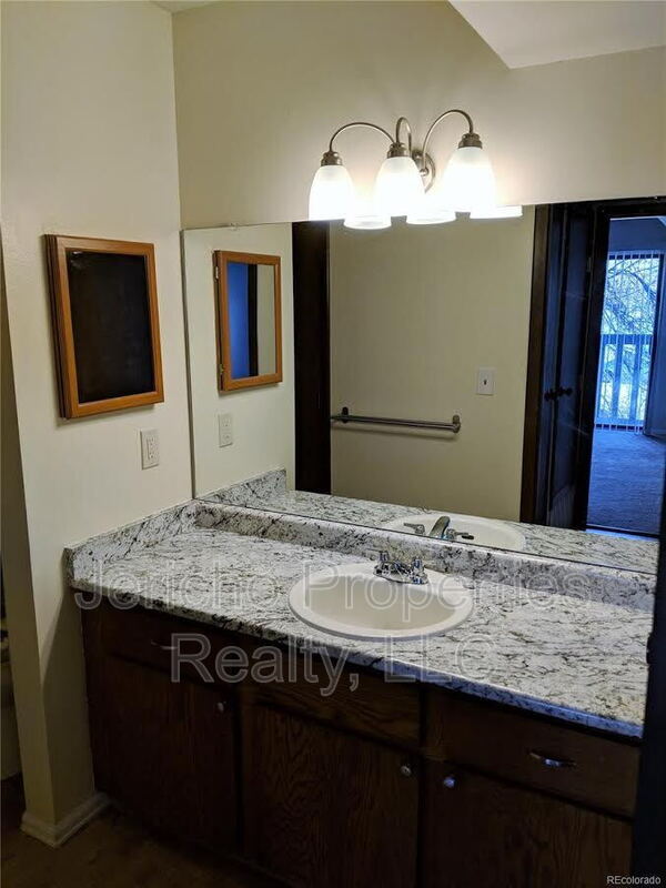 Photo - 3550 S Harlan St Unidad Bldg 22