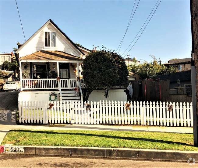 Building Photo - 530 S Francisca Ave Rental