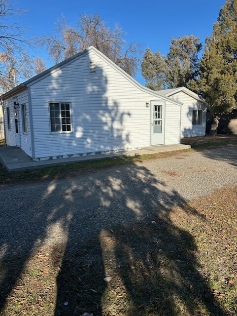 Photo - 729 Washington St