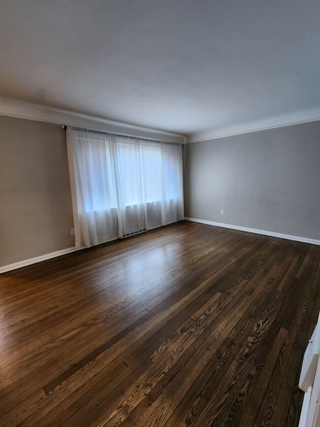 Photo - Beautiful 3 Bedroom Home For Rent