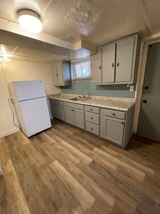 Photo - EHN720 Unit LW